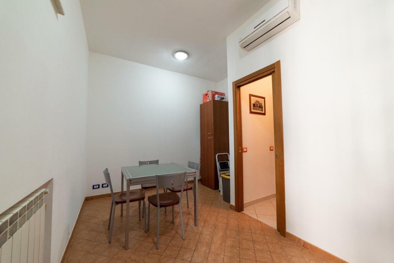 Il Gabbiano In Citta Apartment ปาแลร์โม ภายนอก รูปภาพ